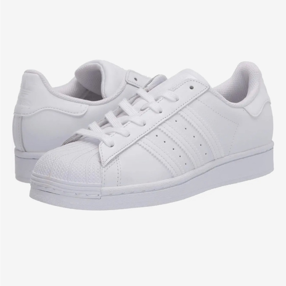 Adidas | vintage all White superstar Sneakers